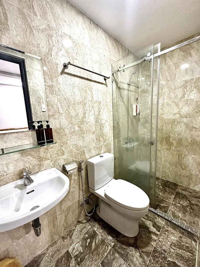 The Jade Hotel Near Tan Son Nhat Airport 호치민 외부 사진