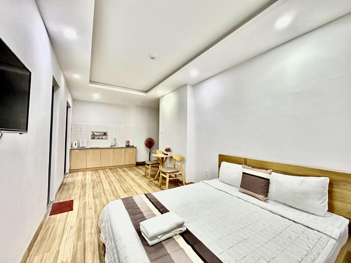 The Jade Hotel Near Tan Son Nhat Airport 호치민 외부 사진