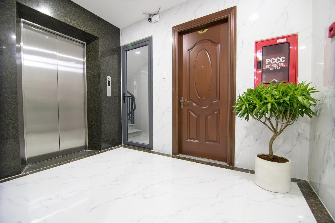 The Jade Hotel Near Tan Son Nhat Airport 호치민 외부 사진